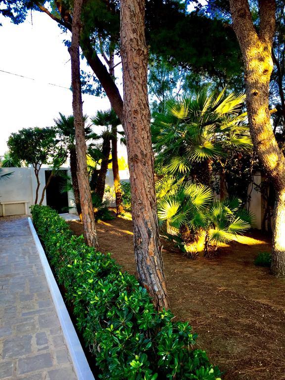 Le Due Pigne (Adults Only) Villa ตารันโต ภายนอก รูปภาพ